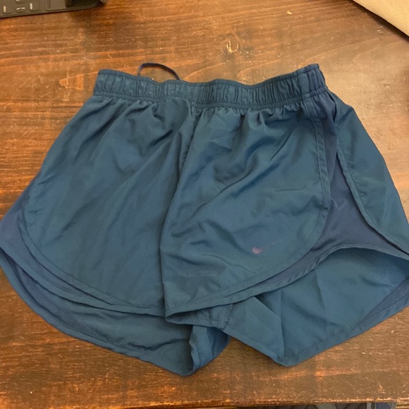 Nike Dri-Fit shorts, medium. Deep blue/turquoise color - Picture 1 of 4